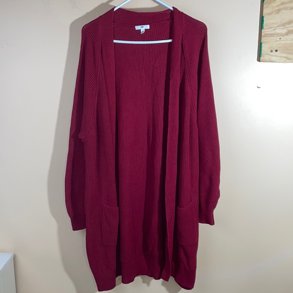 BP maroon open knit cardigan w/ pockets